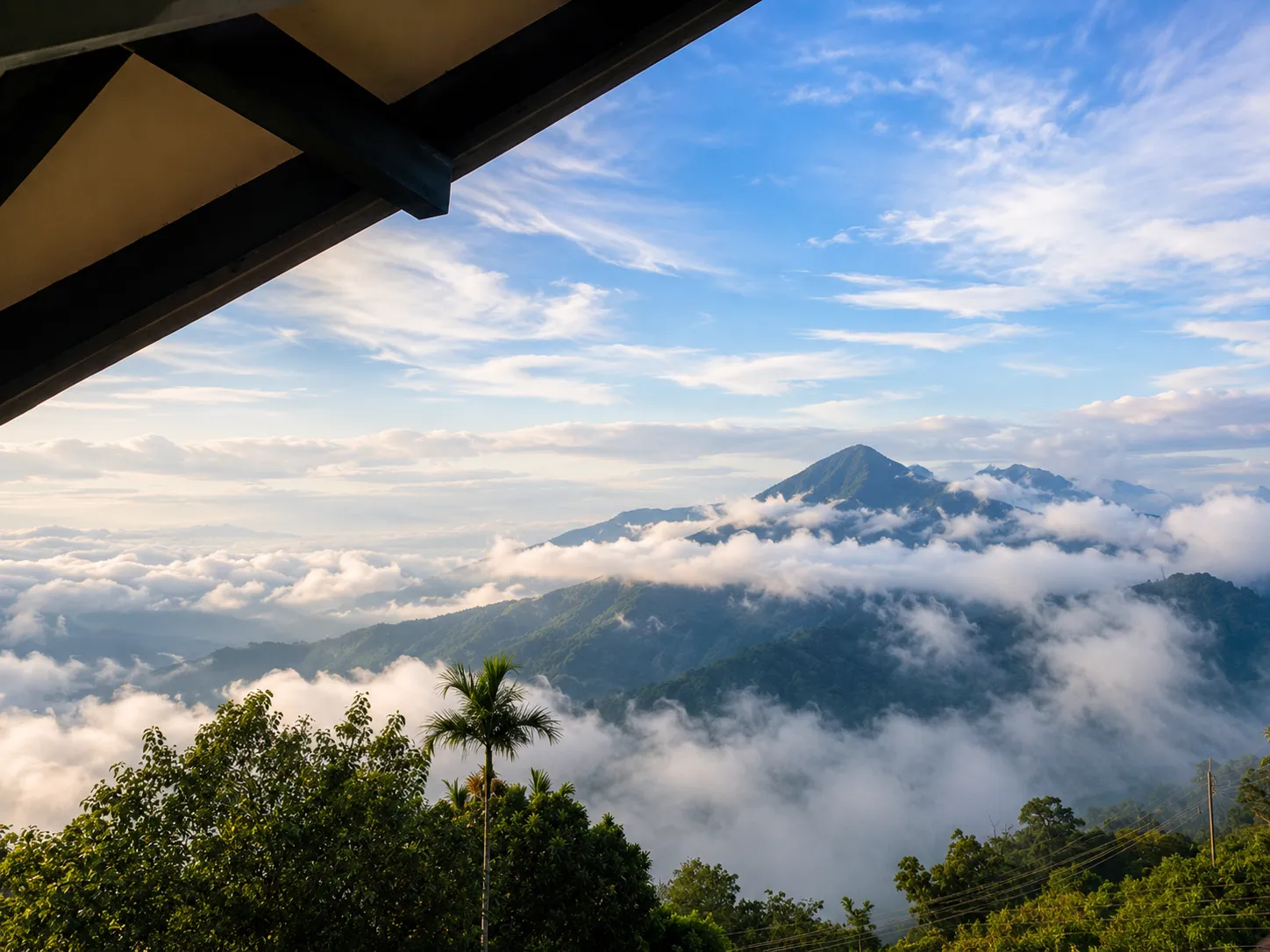 Mountain view clouds at Awesome Place Hotel Ella